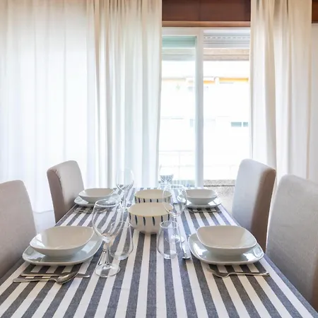 Charmy Rodrigues Lobo Ii By Unique Hosts * Porto